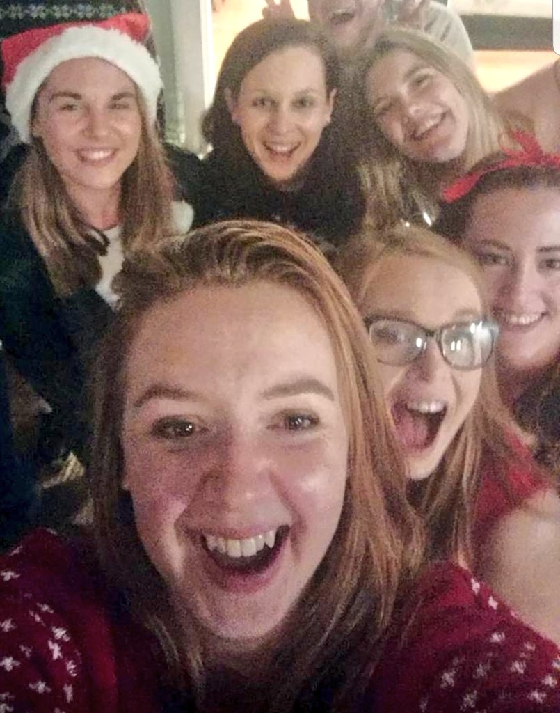 Ashtay761's tweet image. 2 days to go! Love my work team  #stonefields @StonefieldsSch