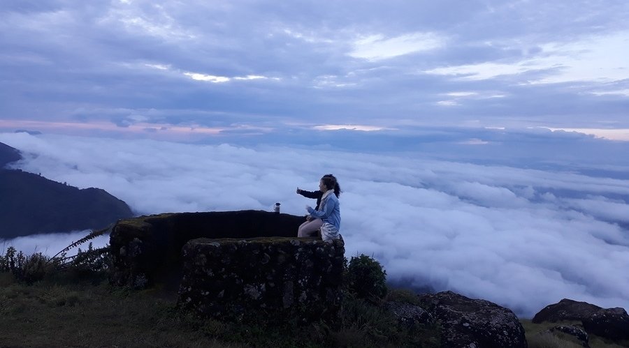 JobySeb89572549's tweet photo. Munnar is beautiful than ever....
#travelphotography
#travelblogger #travelblog #Tourism #Kerala #Munnar #Keralatourism #visitmunnar #instagood #IncredibleIndia  #Keralatourism  #munnarresorts  #exploremunnar #mdmmunnar https://t.co/bkCeZWyLLp