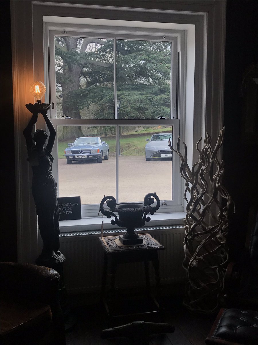 Rockstarscars's tweet photo. Enjoying the scenery at Caffeine and Machine, nice winter hood down blast Down here in the SL too! Loving the 107s https://t.co/9x5isw0r0U