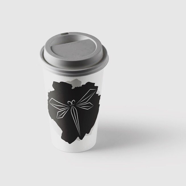 Half way trough the week, coffee will keep you sane. ☕️ #sukottoscissors #sukotto #sukottoshears #stylists #barber #hairstylist #shears #dragonflylife #floridahair #miamihair #dragonflysharpening #sharpening #shears #scissors #hair #hairstyle #haircolor  #hairsalon