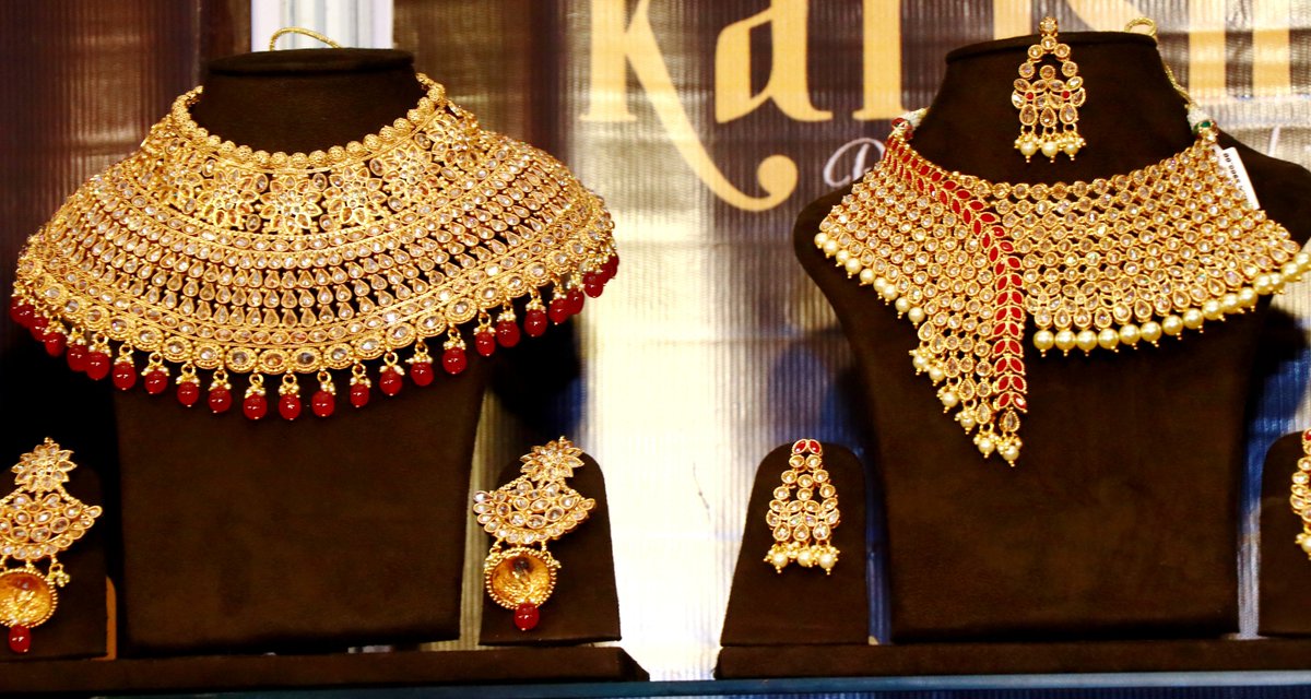 Everywhere in the world, women are wearing an ample variety of jewelry,.so don't think much more about bridal jewellery, Odisha wedding expo is a such platform where you can get a lot of option to select bridal jewelry with out any hesitation..so one step for Odisha wedding expo.