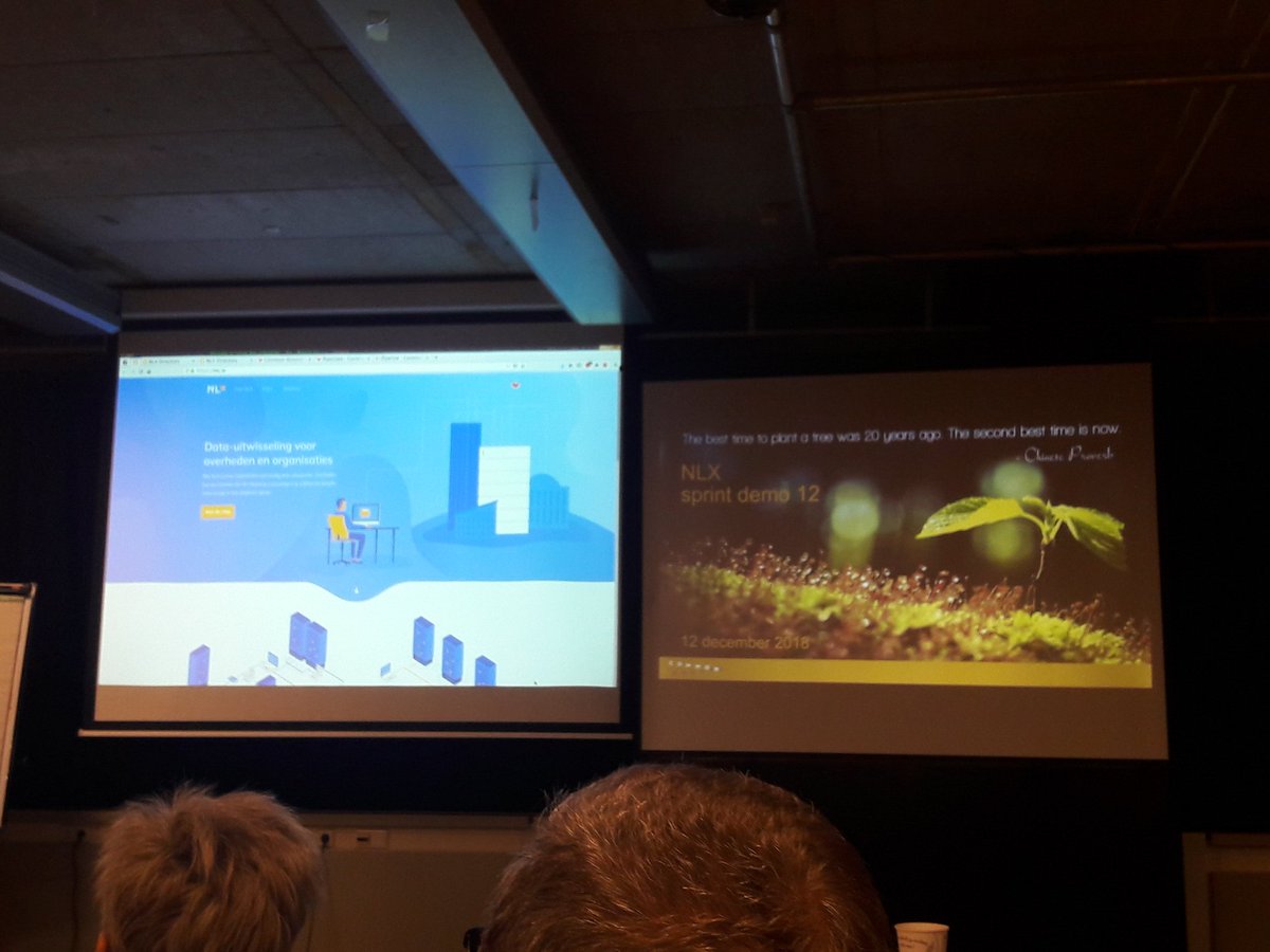 Wow! Volle bak, extra stoelen halen, bij sprint demo NLX van Common Ground. Gemeenten én leveranciers zijn betrokken en geïnteresseerd. Samen organiseren leeft! #gemeente #VNG cc <a href="/VNGRealisatie/">VNG Realisatie</a>