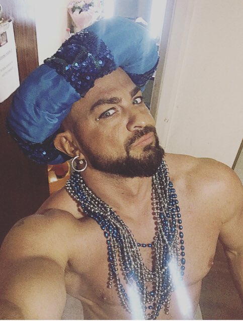 Robinwindsor's tweet photo. 9am and Genie is all ready to go!!! 🧞‍♂️ https://t.co/H7QB89ipEt