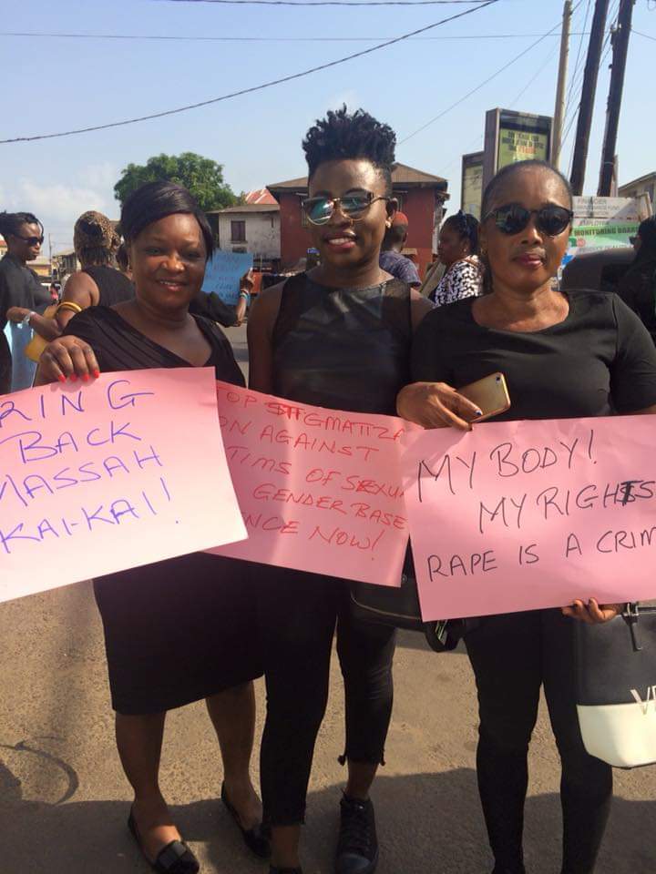 Children join in the protest march on #VAW & girls organised by #WomenInTheMedia #SierraLeone. #StopVAW #BringBackMassahKaikai #EducateTheGirlChild #EndChildMarriage #EndFGM #EndTeenPregnancy #HandsOffOurGirls #EmpowerWomen #ProtectHer