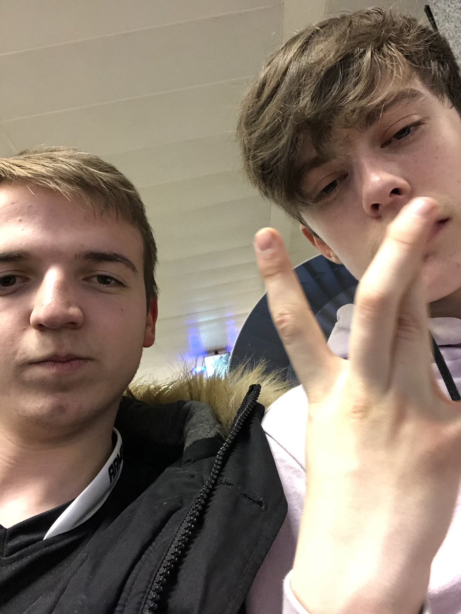 NIP WarsZ tweet media
