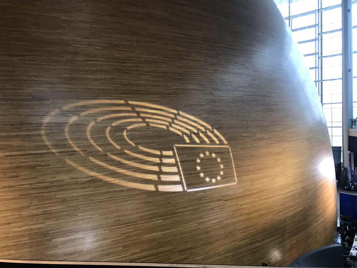 Sono a Strasburgo al #ParlamentoEuropeo. Vile attacco al cuore della #democrazia. Agli atti di #terrorismo e violenza bisogna rispondere con unità. La mia più sentita vicinanza alle famiglie delle vittime e dei feriti. L’Italia è vicina al popolo francese. #Strasburg #Straburgo