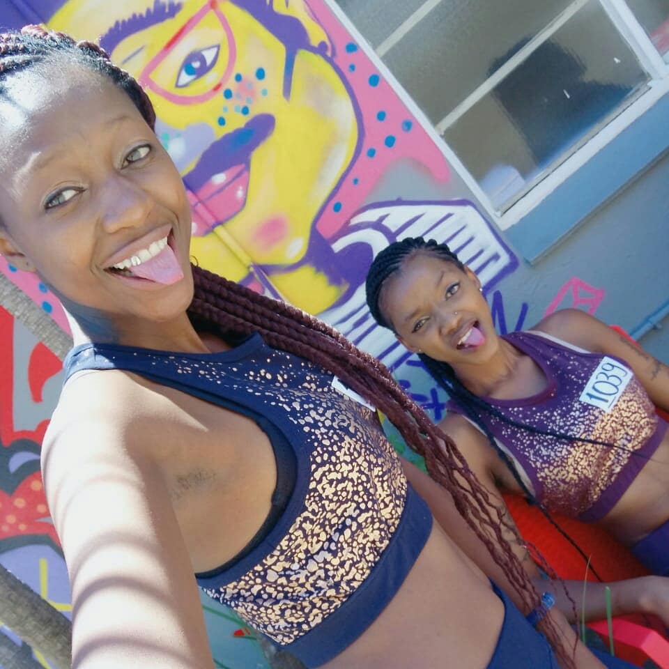 winfieldmodelss's tweet photo. Representing @winfieldmodelss these two stunning lady's 🔥🔥💪 https://t.co/v1RNMhWij0