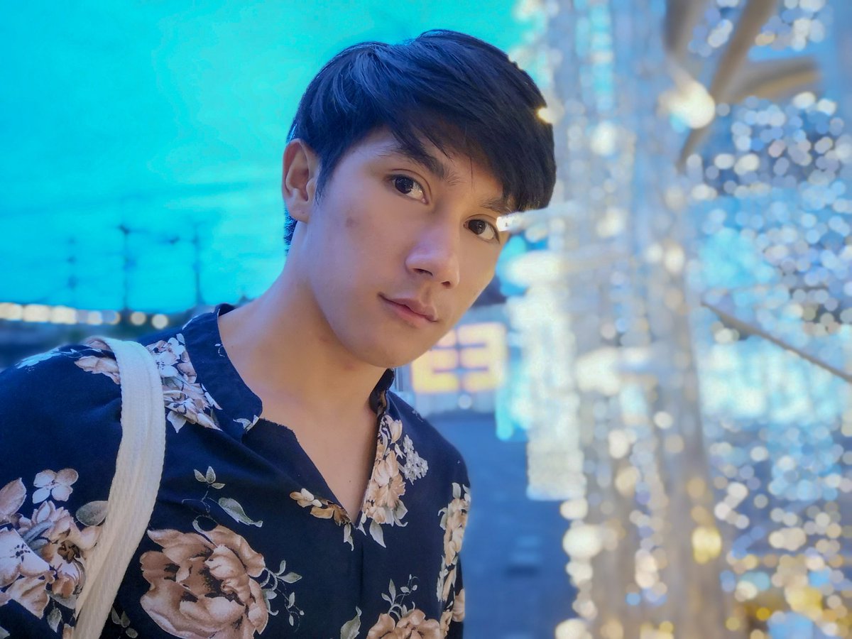 GThipanan's tweet photo. แม้ไรคนรัก แต่รักคนไลค์นะ 💕💓💞❤️
#light #AloneBoy #Snow #Winter
#GapPhoto #ThisMyWay https://t.co/pPDnlvrUKZ