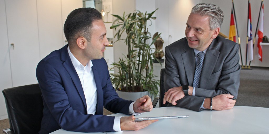 „Für einen starken Standort MTK“: Aryo Bisso neuer Wirtschaftskoordinator des Main-Taunus-Kreises mtk.org/Fur-einen-star… #MTK #Wirtschaft #AnsprechpartnerMTK #Unternehmen #Standortwettbewerb