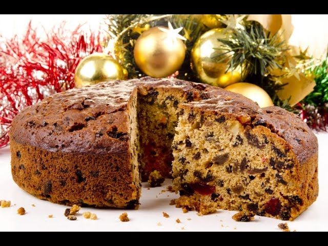 chefcolton's tweet photo. Easy #Christmas cake recipe without alcohol 👉 https://t.co/6rKcyqTtWn

#Christmas2018 https://t.co/KgoY0tlN3s