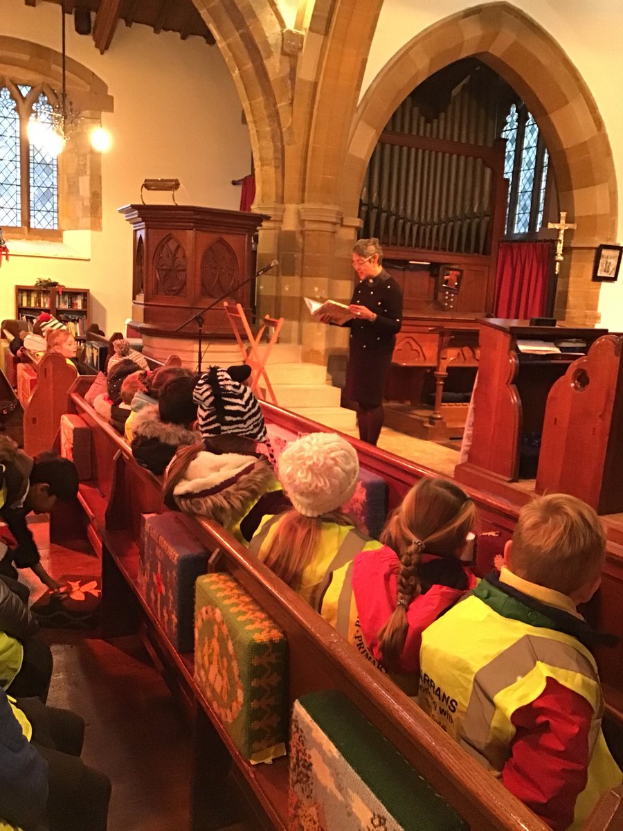 PHPSschool's tweet photo. 1S had a lovely morning visiting the church, listening to the Christmas story and learning a new song! https://t.co/9do8wWNGXh