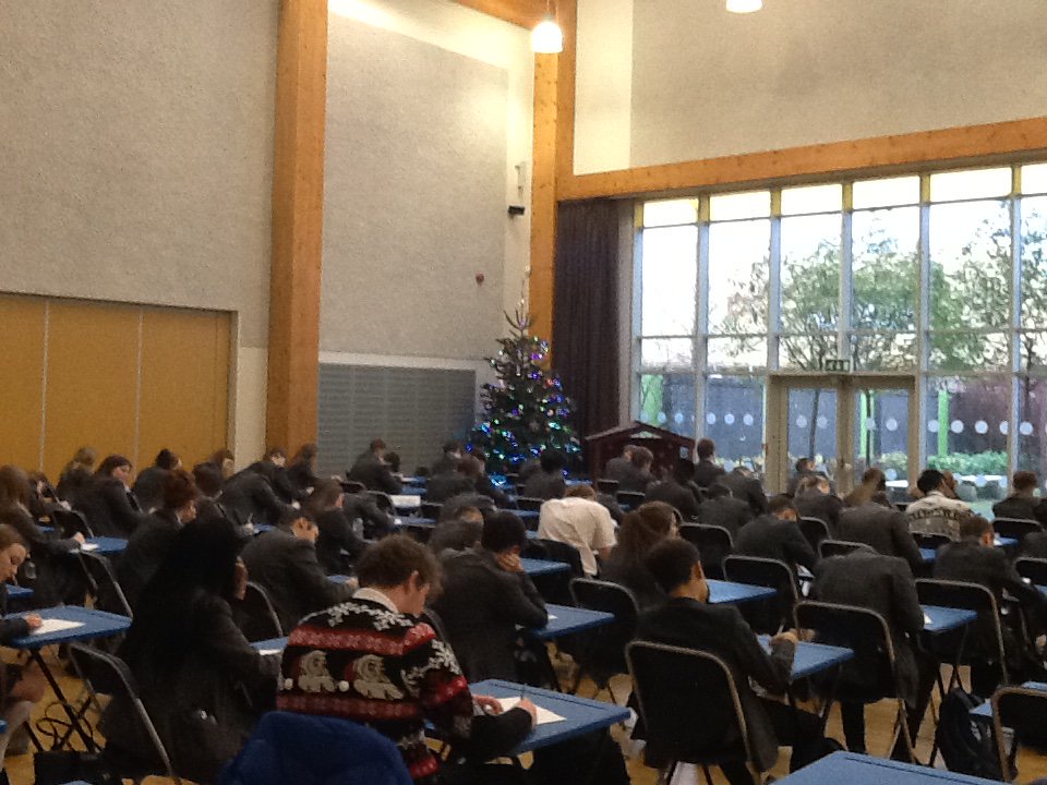 HopeAcademyRE's tweet image. Outstanding RE walking talking mock this morning from @hopeclassof2019 R band. The best we&apos;ve ever seen, looking forward to A band this afternoon. #OIAWD #REGCSE #Ambition #AQA 💚 @Hope_Academy