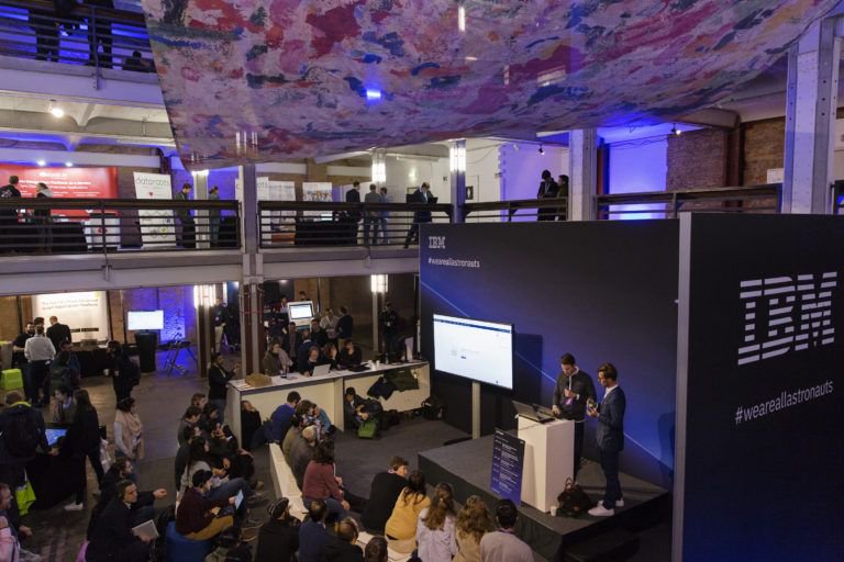 DataconomyMedia's tweet image. #DN18 started exactly three weeks ago. In honor of the #conference, our own @dikshadutta covered the #highlights! Check out the article here:
buff.ly/2rkLMxZ