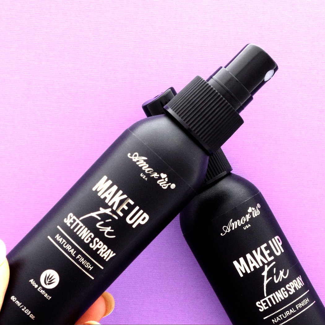 shopamorususa's tweet photo. Set with our #MakeupFix Setting Spray 👍 It will add lightweight, natural finish to your makeup while it lengthens makeup wear time and refreshes your skin.
#amorus https://t.co/t6Ncg025He