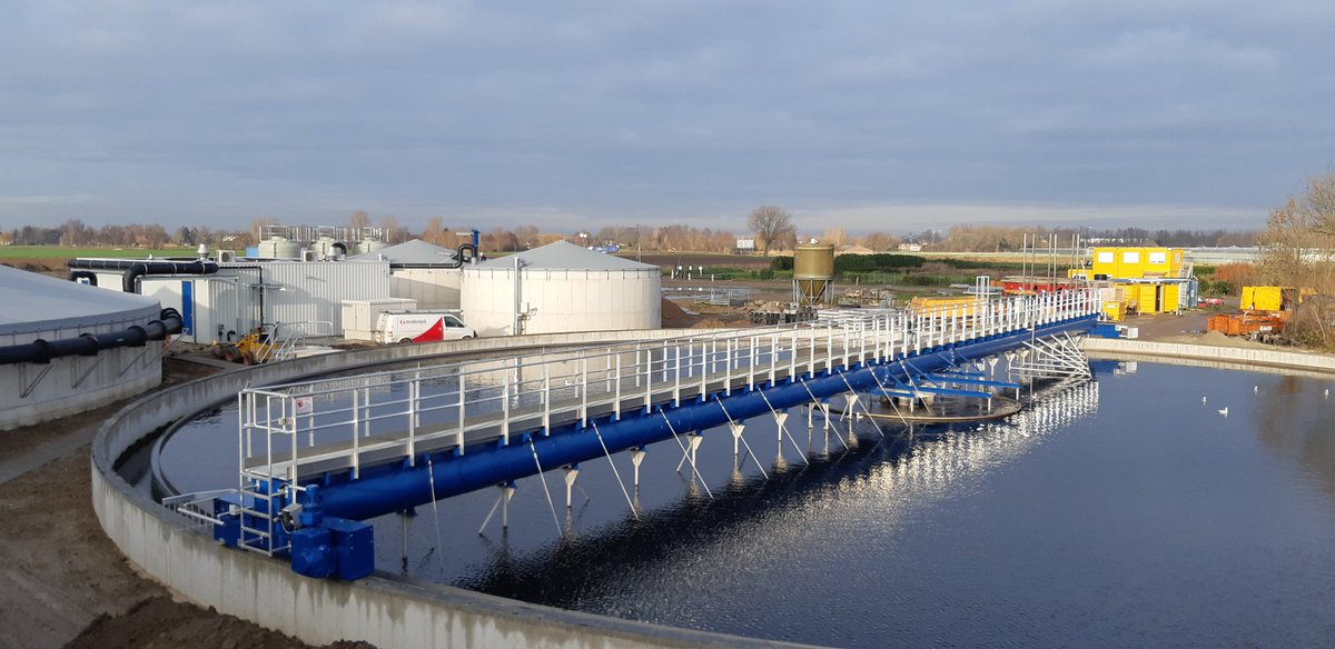 HADriessen's tweet photo. Vandaag van waterschapsbestuurder Hannie Visser @hanviskie mooie rondleiding gekregen door Brabantse deel van Waterschap @wsrivierenland O.a. Rioolwaterzuiveringsinstallatie Sleeuwijk bezocht. Uitleg door medewerkers over ontwikkeling Energiefabriek. Mooie tocht door gebied https://t.co/q8mSkJ5LmJ