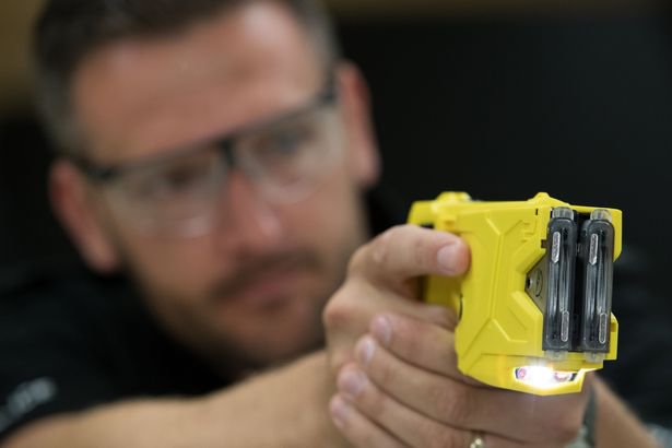 Trafficwmp's tweet photo. As part of the @WMPolice Taser uplift, we have had several officers on a Taser course the last few days. All have successfully passed. So in the coming weeks you will start to see officers from our department now carrying the #TaserX2 #GreatBitOfKit @WMPFedChair @DaveThompsonCC https://t.co/QmOTev7W3h