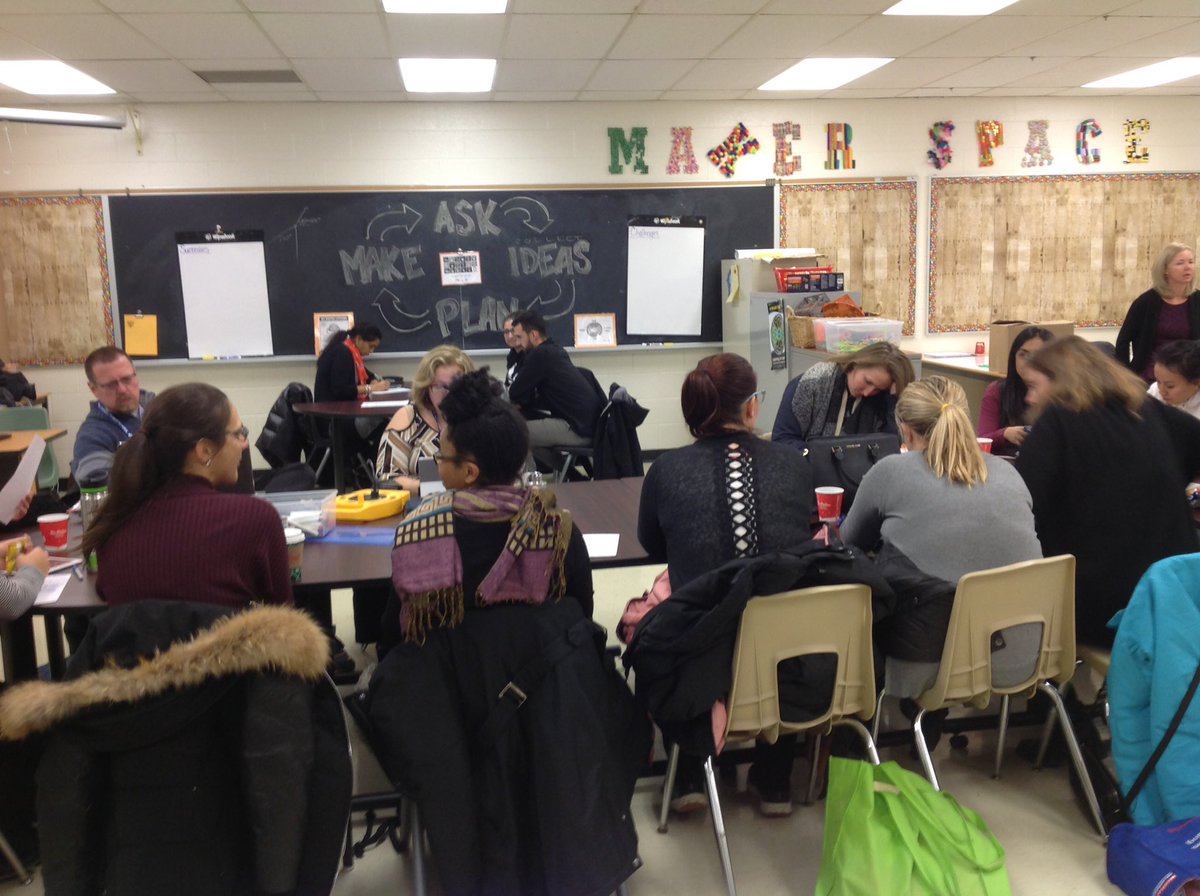 shyde14's tweet photo. The fabulous #CookBTC educators collaborating and learning from & with each other @LizCookPDSB @pgliljedahl #EngageMath https://t.co/XE3SGlWxBX