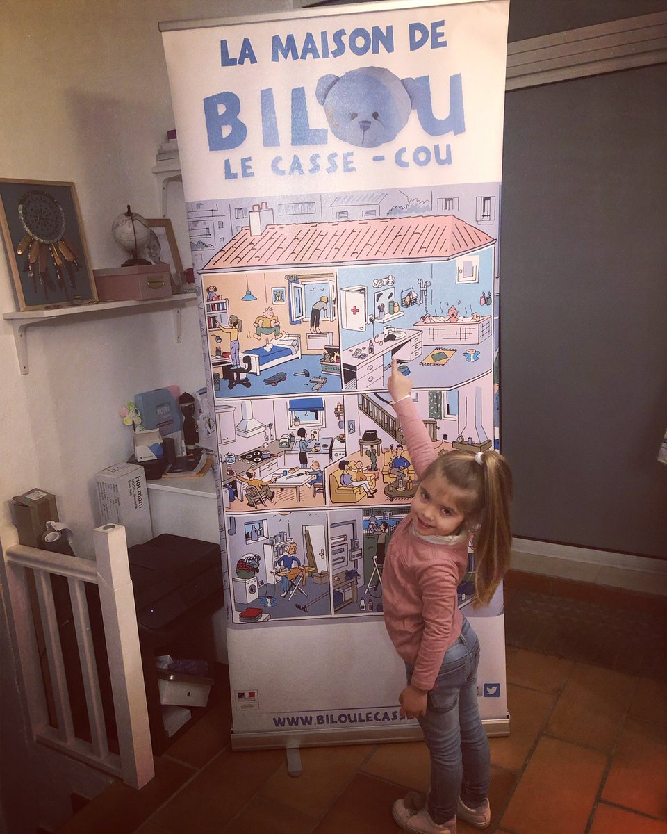 bbsecours's tweet photo. La maison de Bilou le casse cou est arrivée ce soir. 🏡 Un nouveau support pédagogique au top 👌 pour les ateliers BBsecours enfant et validé par ma princesse 👸!#bbsecours #atelierenfants #biloulecassecou #preventiondesaccidentsdomestiques #initiationauxgestesdepremierssecours https://t.co/ggBxk5I5fx