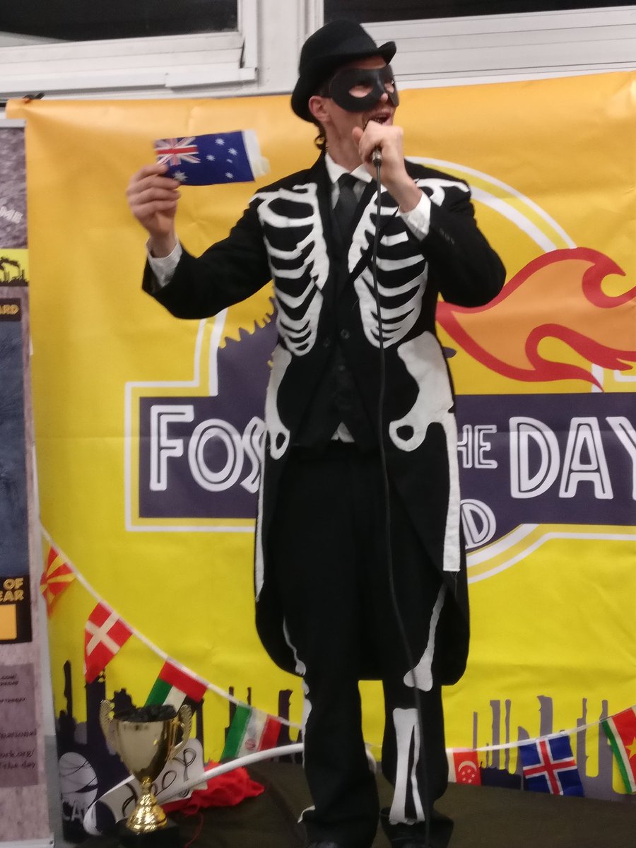 FossilAwards's tweet photo. Aaaannddd the #FossiloftheDay gooesss tooooooo Australia 🇦🇺🇦🇺🇦🇺🇦🇺🇦🇺 BOOOO!!!!! https://t.co/NiwWN0hTOi