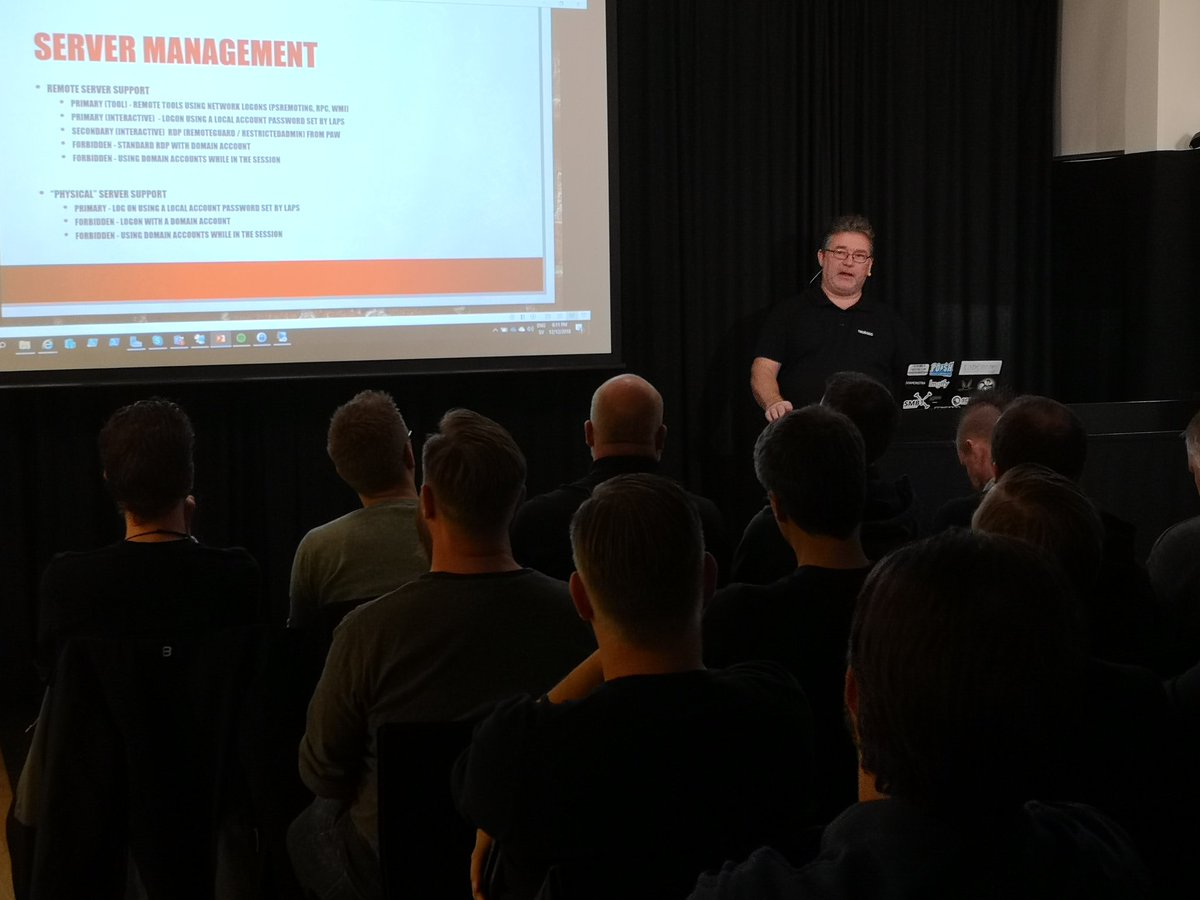 AndersAxhake's tweet image. @mikael_nystrom is live - 2w at #labcenter with 3 hours of #WS2019 #WindowsAdminCenter #TipsandTricks