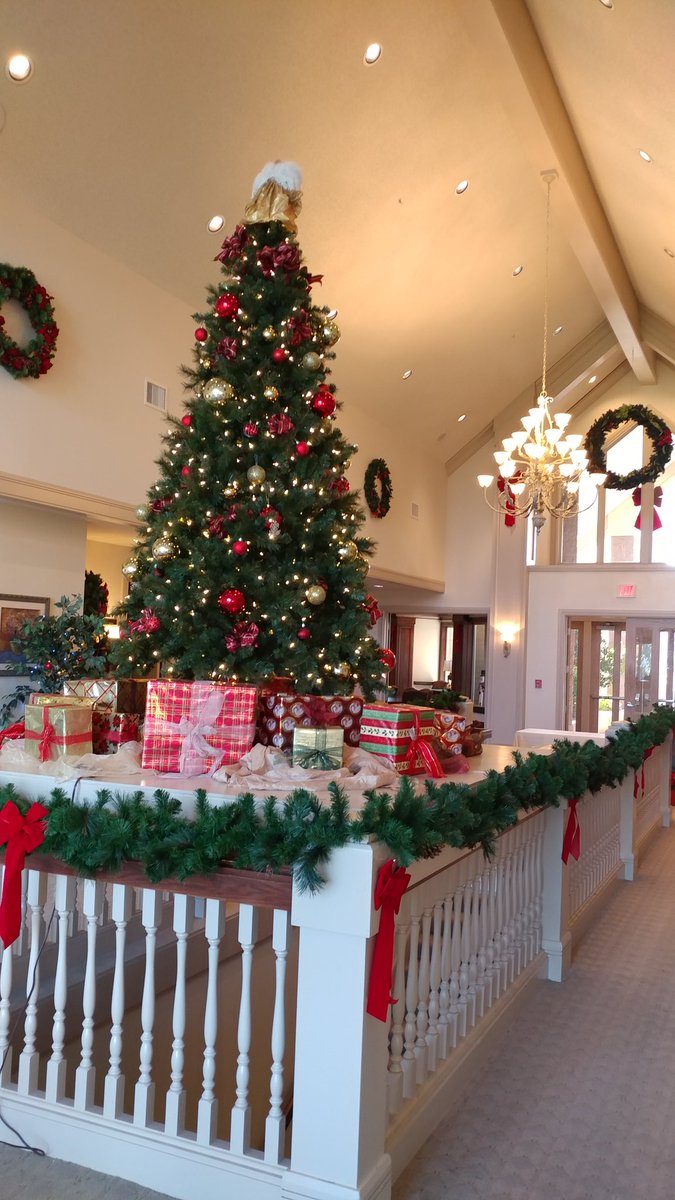 Christmas at the club. Serving our members and the community.