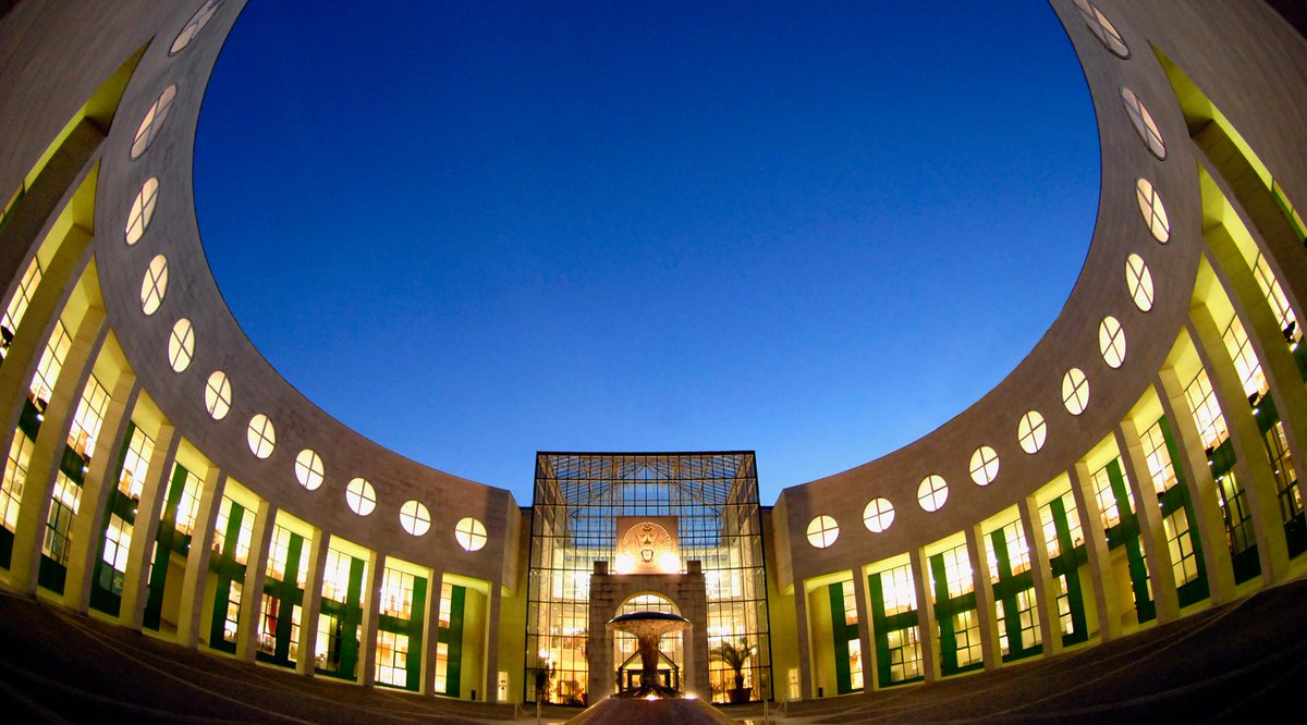 EUErasmusPlus's tweet photo. We have our #EUniversity winner! Congratulations Alexander Seifert - we love both your stunning photo of Universität Salzburg and your shared experience!
Check out all submissions via our album: https://t.co/YkFj9pb1hY
Thanks to all who participated! https://t.co/l2Lx8eLYlh