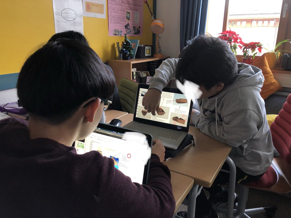 TeachELLs's tweet image. Using the ‘stronger, clearer’ strategy for improving academic discourse - students explaining their boat designs to 3 different partners - stronger and clearer each time #languageofscience #academicconversations #teachELLs #ELLchat #academiclanguagelearning