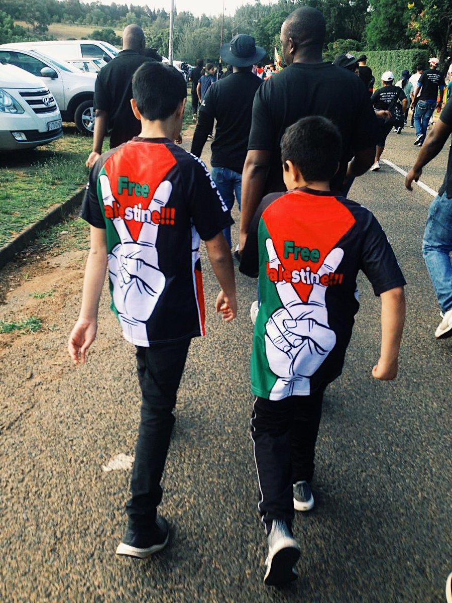 Africa4Pal's tweet photo. BDS South Africa joined the Palestine solidarity alliance this past weekend for their annual walk for freedom in solidarity with the Great return March. 

Forward with internationalism, forward! 

#FreePalestine 
#boycottapartheidisrael https://t.co/pkh9zajtW3