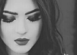 Moon2Princess4's tweet photo. يمكننا أن نكتب أحزاننا بإسم مستعار لكننا لايمكن أن نحزن بقلب مستعار https://t.co/NmHsQQcb86