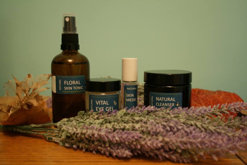 NATURAL SKIN CARE GIFT SETS
Vegan - Derived from Nature - No Parabens - Not tested on animals
EMRACE THE BENEFITS OF NATURAL SKINCARE 
WITH A NATURAL FACIAL 
GIFT SET FROM £9.95 free Thanet delivery
#Vegan #Thanet #ramsgate
#Natural #margate #broadstairs authenticindianheadmassage.co.uk/natural-facials