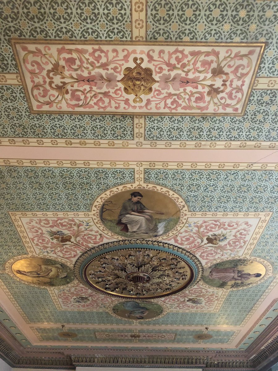 MacleodLettings's tweet photo. We will never tire of being #custodian of this magnificent & #unique #frescoe ceiling in one of our clients properties. #glasgow #Victorian #property 💙 https://t.co/5YII6YV2Wq