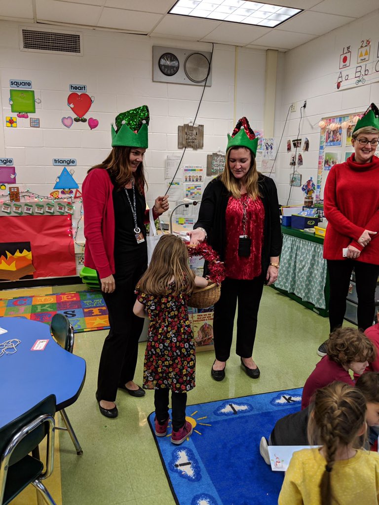 The Collins School elves were making the rounds picking up letters to Santa. Thank you for your help Mrs. Jorgensen, Mrs. Anderson, Mrs. Marchlewski and Mrs. Rose. #SoaringSeahawks @Barney_Magee