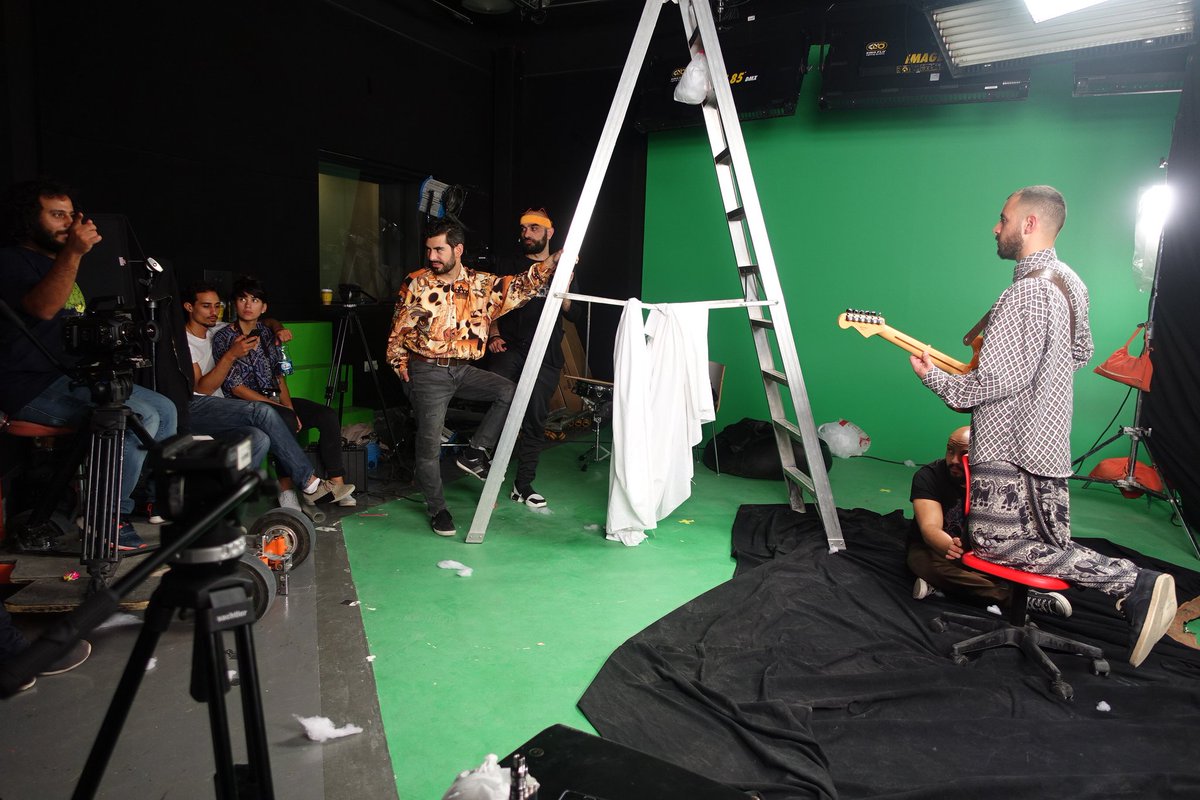 HayajanBand's tweet photo. Some more photos from behind the scenes of #yallabina video😁 
#hayajanband https://t.co/XaIYCzoNNJ