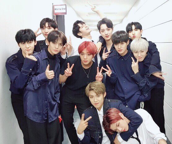 Wanna One tweet media