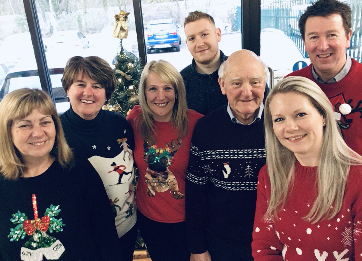 CharlPackaging's tweet photo. #ChristmasJumper day in the office today! 🎄 https://t.co/LmASufjFjO