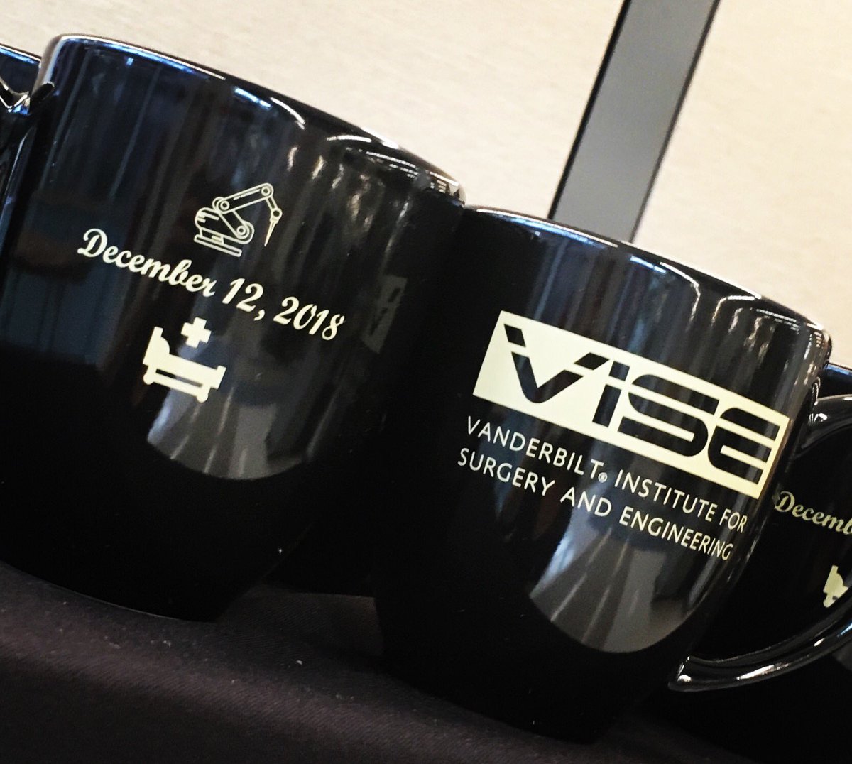 ViseVanderbilt's tweet photo. Yep, we have special edition VISE Grand Opening mugs! Pick one up before they’re all gone!
We’ll see you in our new space (MCN 2323) at 10 am!
#instaengineering #research #grandopening #engineering #surgery #SWAG #celebrate https://t.co/uT54Yjrt0R