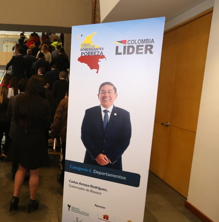 JhonSosaS's tweet photo. Creer en Boyacá es trabajar día a día por un mejor departamento, gracias Boyacá y gracias gobernador @CarlosAmayaR por liderar a todo un departamento que se esfuerza por cumplir sus sueños. #CreemosEnBoyacá https://t.co/eEvUklp7Zb
