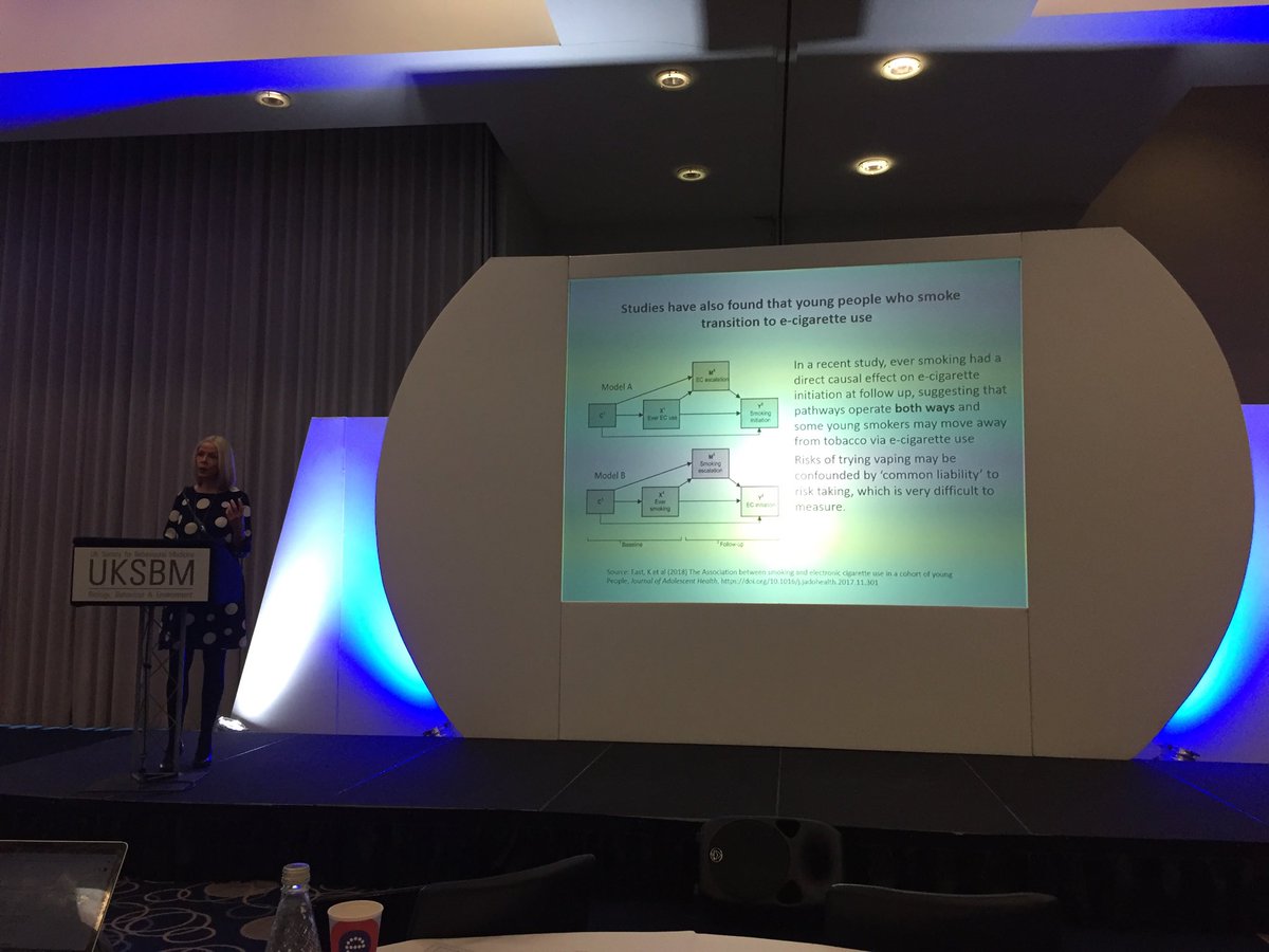 #UKSBM2018 ⁦<a href="/LindaBauld/">Linda Bauld</a>⁩ Brilliant keynote asking ‘Should we be alarmed by an epidemic of vaping in UK youth?’ Answer: Current vaping among never smoking youth remains at less than 1%. This might change of course so we keep watching closely