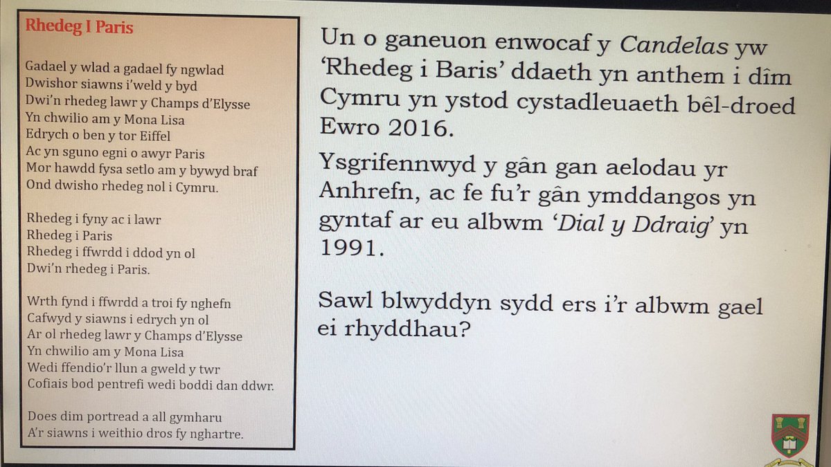 Wrth ein bodd â’r pos Mathemateg yr wythnos hon yn dilyn ymweliad @Candelasband ddoe
#gig #iaithfyw 
Diolch Mr Jones @Maths_Llanhari 
am ein herio a rhoi esgus i ni wrando ar ambell drac eto 😉