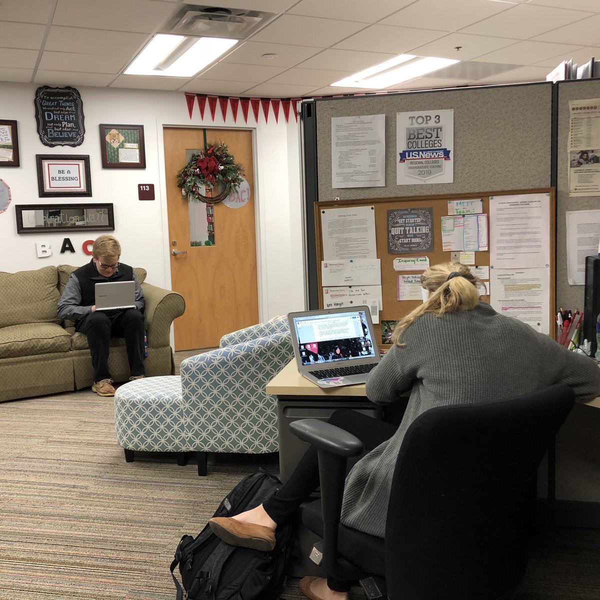 AbbeyAdmissions's tweet photo. #finalstrech in the Admissions Office. We wish everyone good luck on their finals!🎄 https://t.co/iNxmGDEFh9