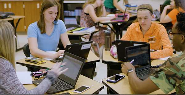 TNTKnowsTech's tweet photo. Preparing our future leaders starts today. Using Intune for Education, Marshall School District is able to give students the freedom to foster their creativity while still keeping all devices secure from an easy-to-use centralized platform. https://t.co/E3vEyE52BE https://t.co/efrbSHBXeI