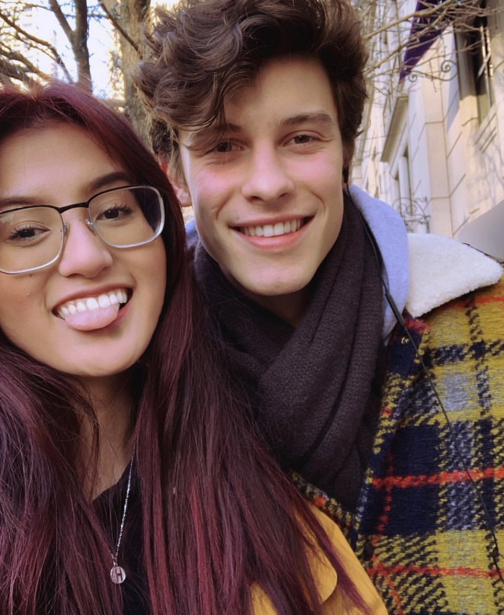 VzlaShawn's tweet photo. Shawn con fans en Chicago https://t.co/YC8hMEnLHa