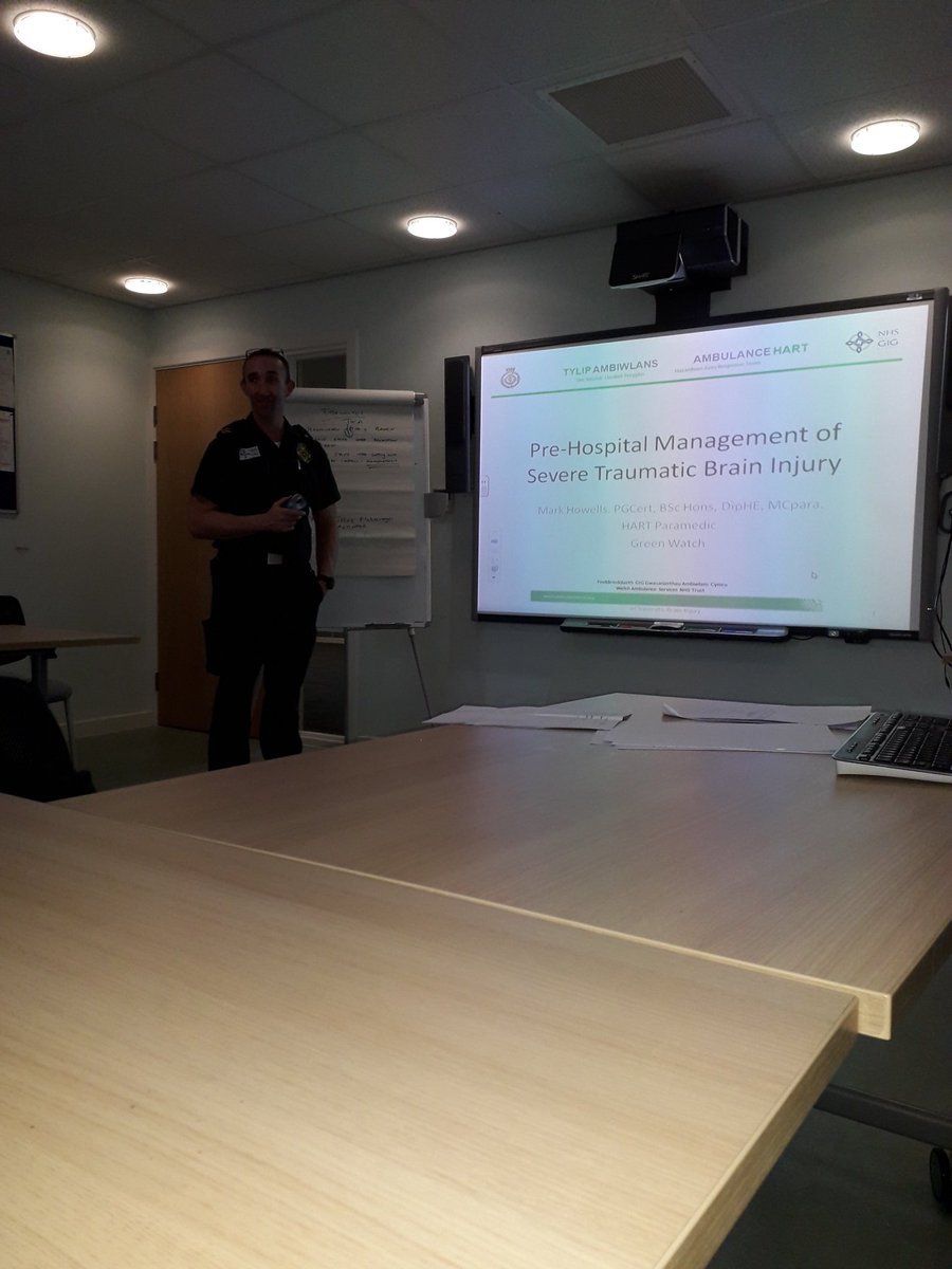 snobzy3's tweet photo. Top geezer in subject matter ATC. Superb sessions throughout the day and clinical work stations. Big congratulations on your published article also. You'd the man Vernon. https://t.co/myhPTU0gi3