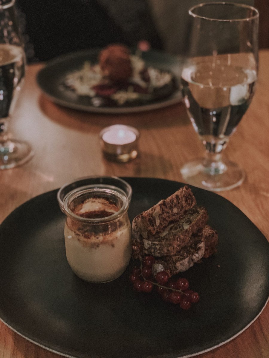 Have you dined in our AA Rosette Awarded restaurant yet? 😍🍽️ [📸: <a href="/katieemay1/">Katie May 📸 travel blogger + photographer</a>] #Grasmere #LakeDistrict #Cumbria #Winter #Hotel #EatCumbria <a href="/AAHospitality/">AA Hospitality</a> <a href="/TheAA_UK/">The AA</a>