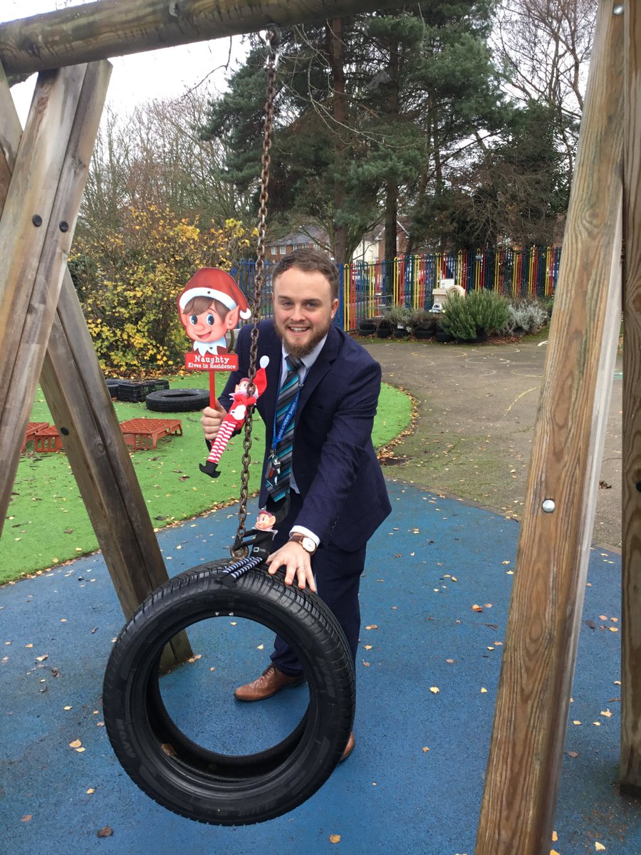 OAShortHeath's tweet photo. Day Two: Look who’s playing around with Mr. Darnley.
#Naughtyelves #OAShortHeath #OASHelf https://t.co/2PQ2EdfxSa