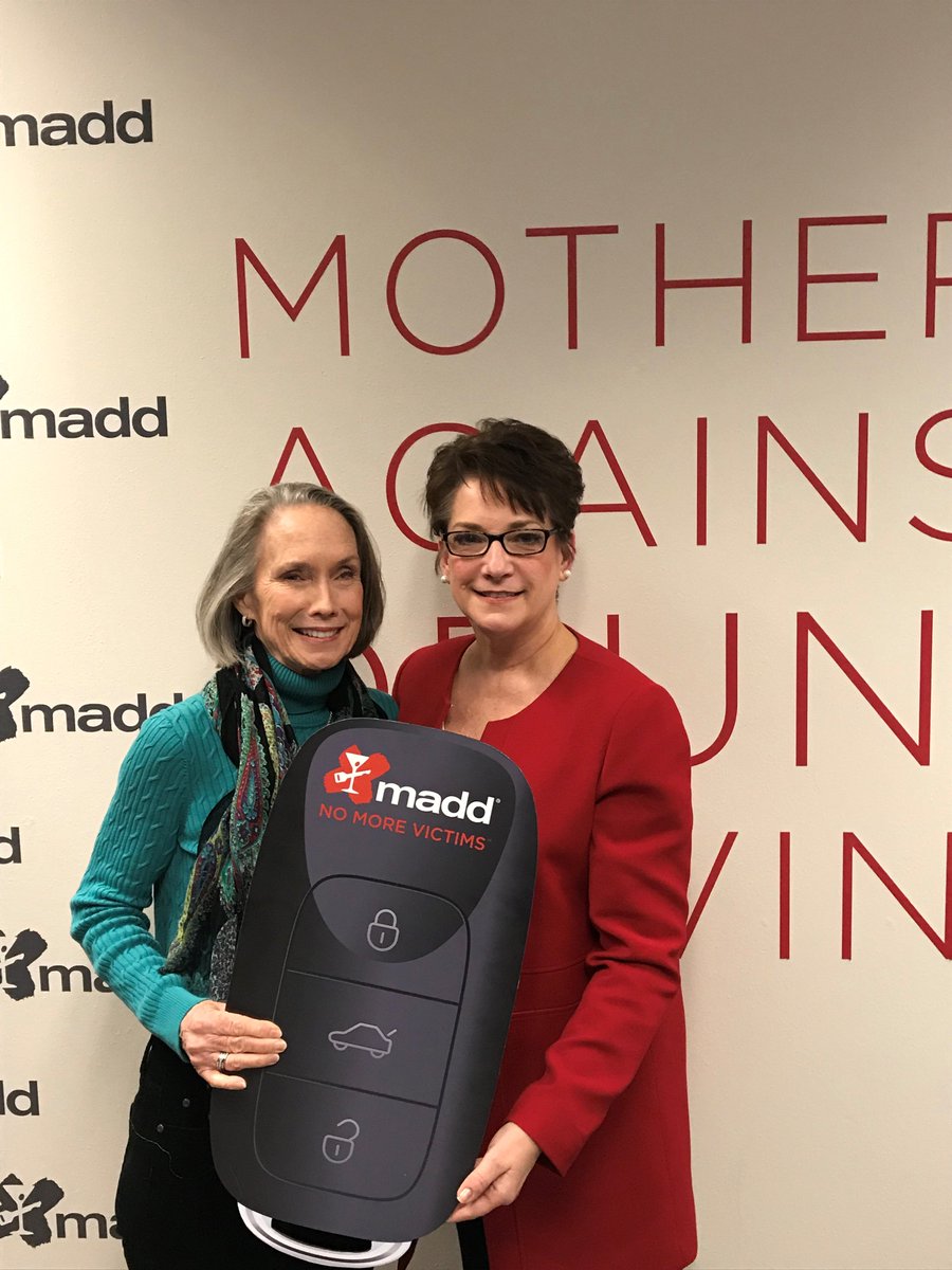 We are so grateful for <a href="/ColleenSheehey/">Colleen Sheehey-Chur</a> for FOUR YEARS as MADD National President and we welcome incoming National President Helen Witty on Jan. 1, 2019! We are so honored to have both of them representing the victims we serve every day. madd.org/blog/press-rel…