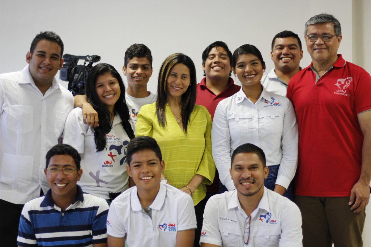 Diecezję Santiago odwiedzą młodzi z Brazylii, Francji, Filipin, Niemiec, Dominikany, Puerto Rico, Peru, Kongo, Holandii, Surinam, Paragwaju, Kolumbii, Meksyku, Ekwadoru, Słowacji Ekwadoru, Nikaragui, Hondurasu i Hiszpanii.

bit.ly/2RSDCZ3

#Panama2019