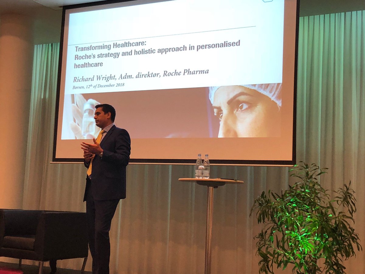 RocheDanmark's tweet photo. Roches adm. dir, Richard Wright, lancerede i dag Roches nye strategi for personlig medicin.I fremtiden vil det være muligt at yde en individualiseret behandling, til gavn for både patient og samfundsøkonomien.Vejen dertil bør bygge på offentlig-private samarbejder. #dklifescience https://t.co/LCD911Zywc