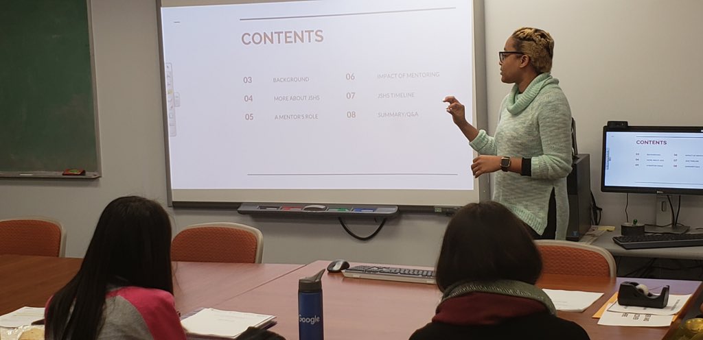 Last week we hosted a Dinner and Discover to welcome the mentors for this year’s Junior Science and Humanities Symposium (JSHS)! These STEM professionals will guide students through their JSHS projects.