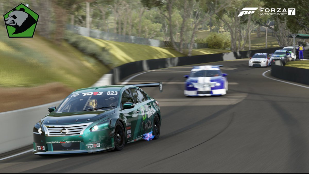 ViolentPandaRac's tweet photo. Some pics from lastnights @TheReal_TORA #v8sc #race at #bathurst. Were some fast cars on this track yesterday... #respect 

#xbox #xboxone #Forza7 #turn10 #simracing #Nissan #Altima #esports #forzamotorsport https://t.co/lPk13EgGLJ